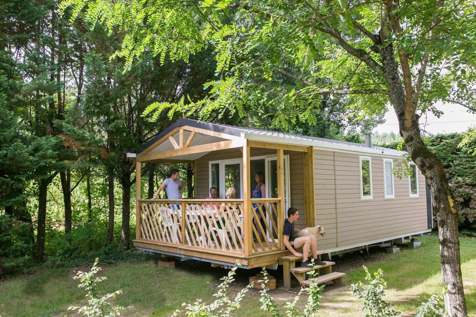 Camping La Ferme De Perdigat Limeuil Екстериор снимка
